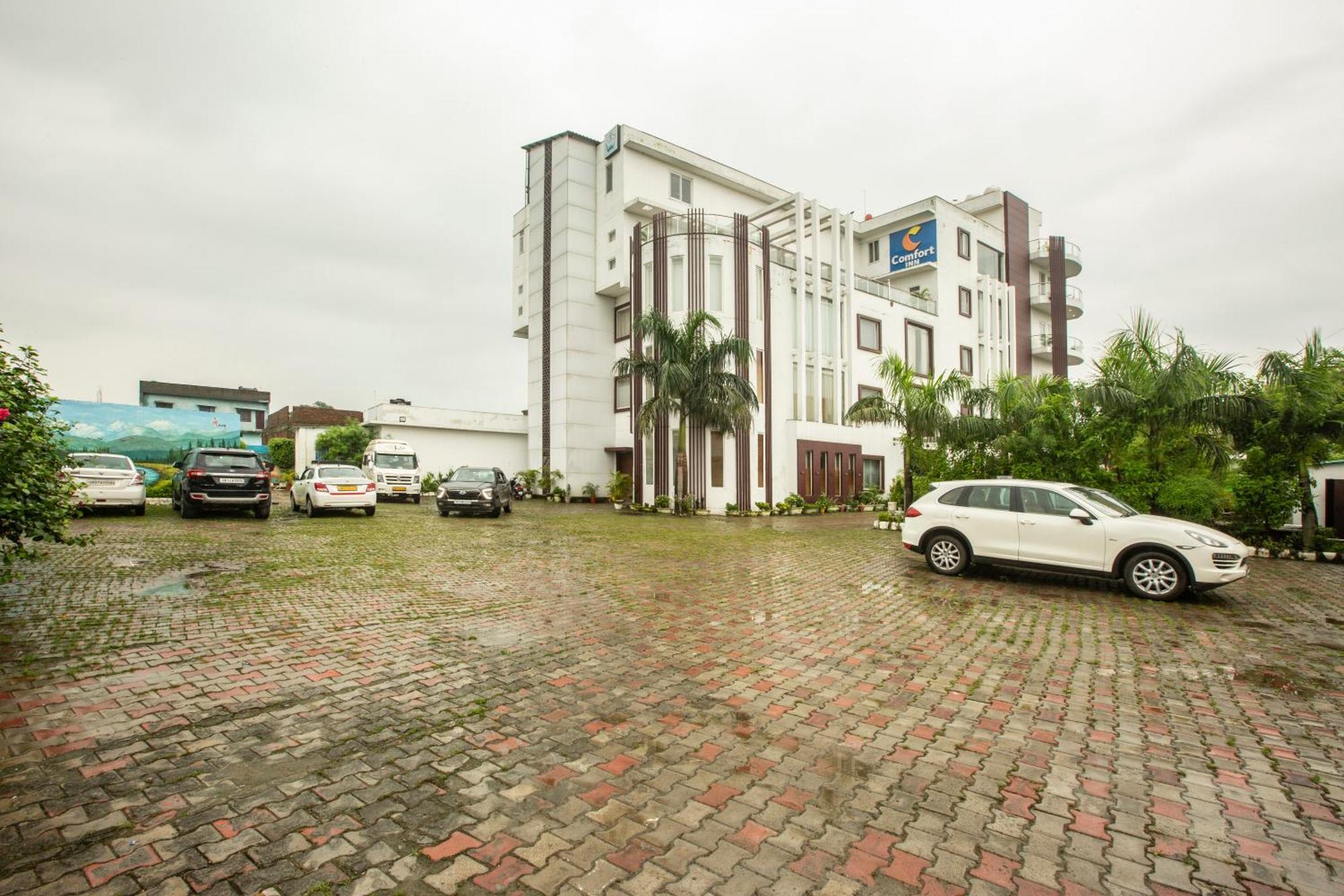 Comfort Inn Rishikesh Luaran gambar